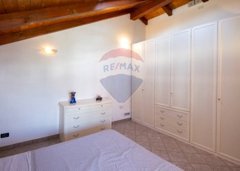 Camera / camera da letto - Casa semi indipendente frazione spineto
 
145, Castellamonte - foto 25