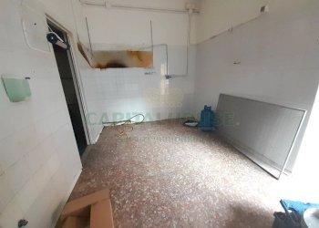 Foto 9 - Locale Commerciale Via Tazzoli, Caserta - foto 9