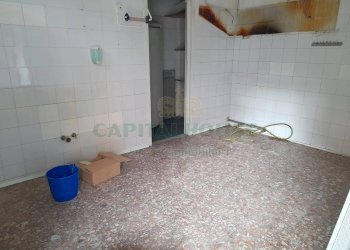 Foto 10 - Locale Commerciale Via Tazzoli, Caserta - foto 10