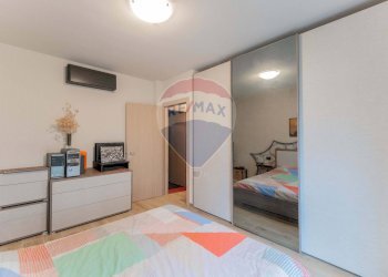 Camera / camera da letto - Trilocale Via G. Verdi
 
16, Buscate - foto 12