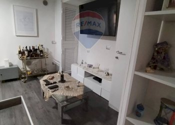 Soggiorno - Three-room apartment PIAZZA GREGORIO PANTANELLI
 
11, Palestrina - photo 3