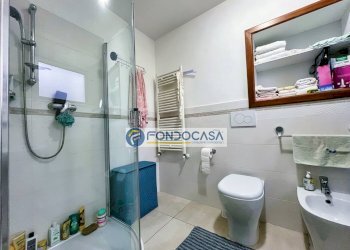 BAGNO PADRONALE - Casa semi indipendente Vicolo Capaccola
 
22, Massa - foto 17