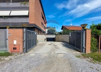 Casa all\'aperto - Box VIA FABIO FILZI
 
8, Agrate Brianza - foto 1