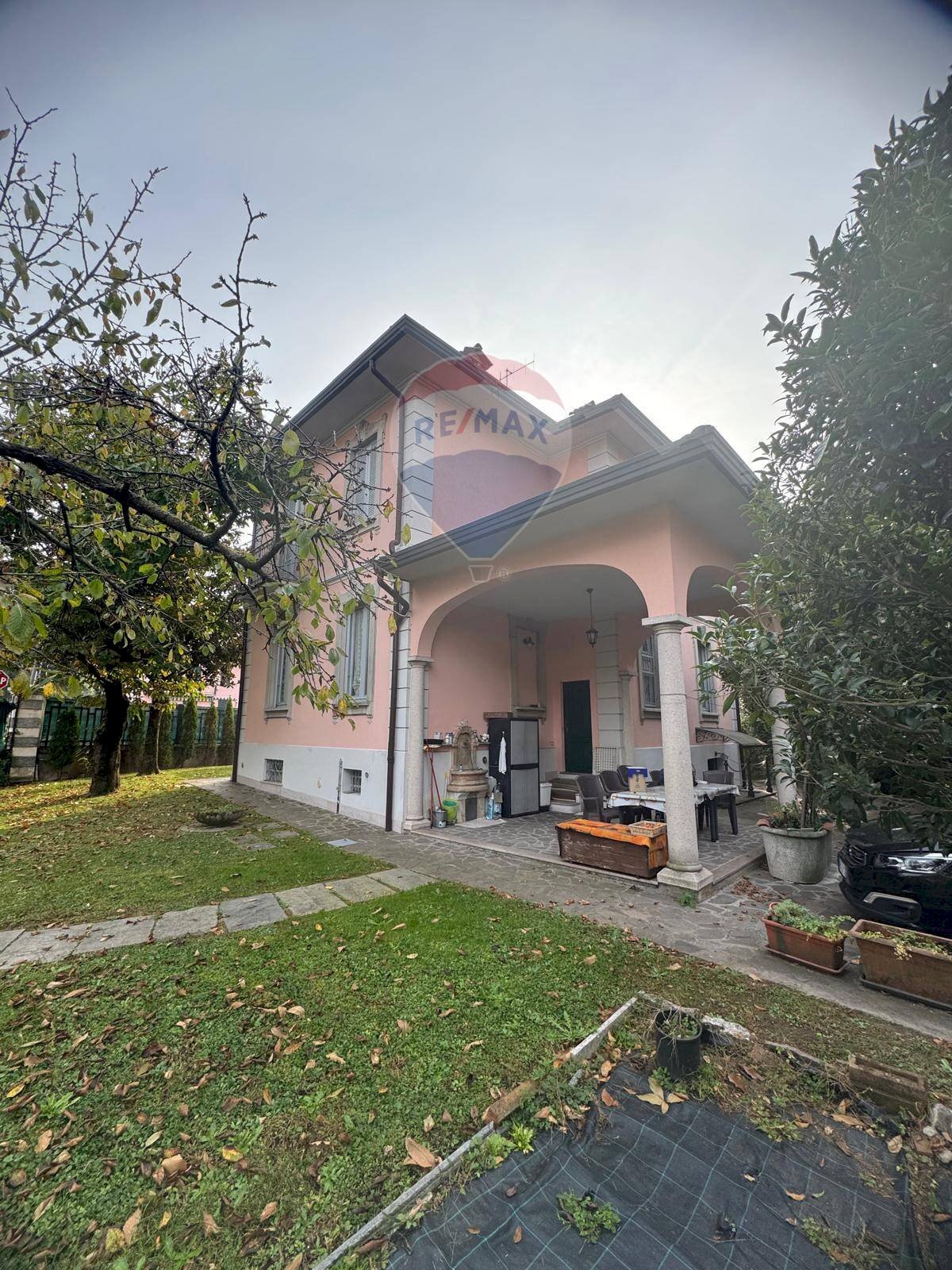 Casa all\'aperto - Casa indipendente Strada Provinciale 394DIR
 
9, Cittiglio - foto 2