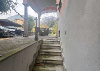 Scale - Casa indipendente Strada Provinciale 394DIR
 
9, Cittiglio - foto 3