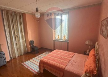 Camera / camera da letto - Casa indipendente Strada Provinciale 394DIR
 
9, Cittiglio - foto 19