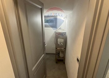 Hall / corridoio - Casa indipendente Strada Provinciale 394DIR
 
9, Cittiglio - foto 48