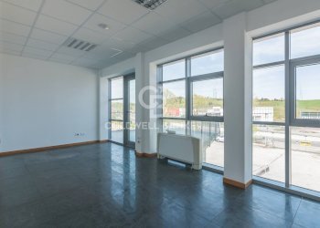 Foto 13 - Stabile - Palazzo Via Ausa
 
181/183, Coriano - foto 13