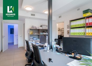 Foto 9 - Quadrilocale Via Borghi
 
18, Varese - foto 9