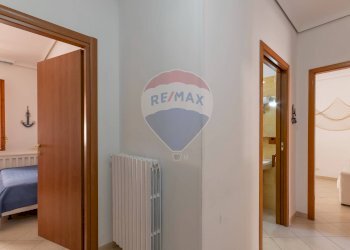 Hall / corridoio - Quadrilocale VIA CLEMENTE GESUALDO
 
18, Ragusa - foto 20