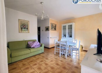 soggiorno - Villa a Schiera Via Tonfano
182, Pietrasanta - foto 6