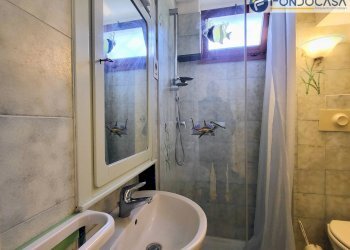 bagno 1 pt - Villa a Schiera Via Tonfano
182, Pietrasanta - foto 17