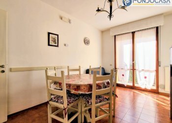 soggiorno con cucina p1 - Villa a Schiera Via Tonfano
182, Pietrasanta - foto 29