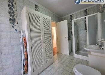bagno p1 - Villa a Schiera Via Tonfano
182, Pietrasanta - foto 36