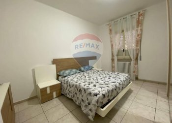 Camera / camera da letto - Trilocale Via Gabriele d'Annunzio
 
6, Brindisi - foto 9