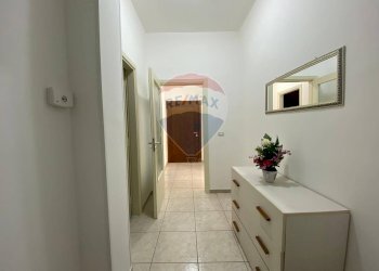 Hall / corridoio - Trilocale Via Gabriele d'Annunzio
 
6, Brindisi - foto 14