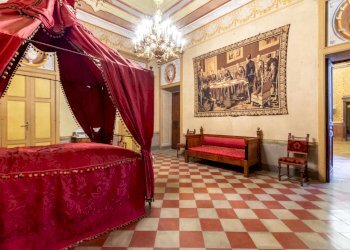 Foto 20 - Castle Piazza del castello
 
1, Bubbio - photo 20