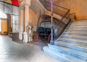 Foto 25 - Castle Piazza del castello
 
1, Bubbio - photo 25