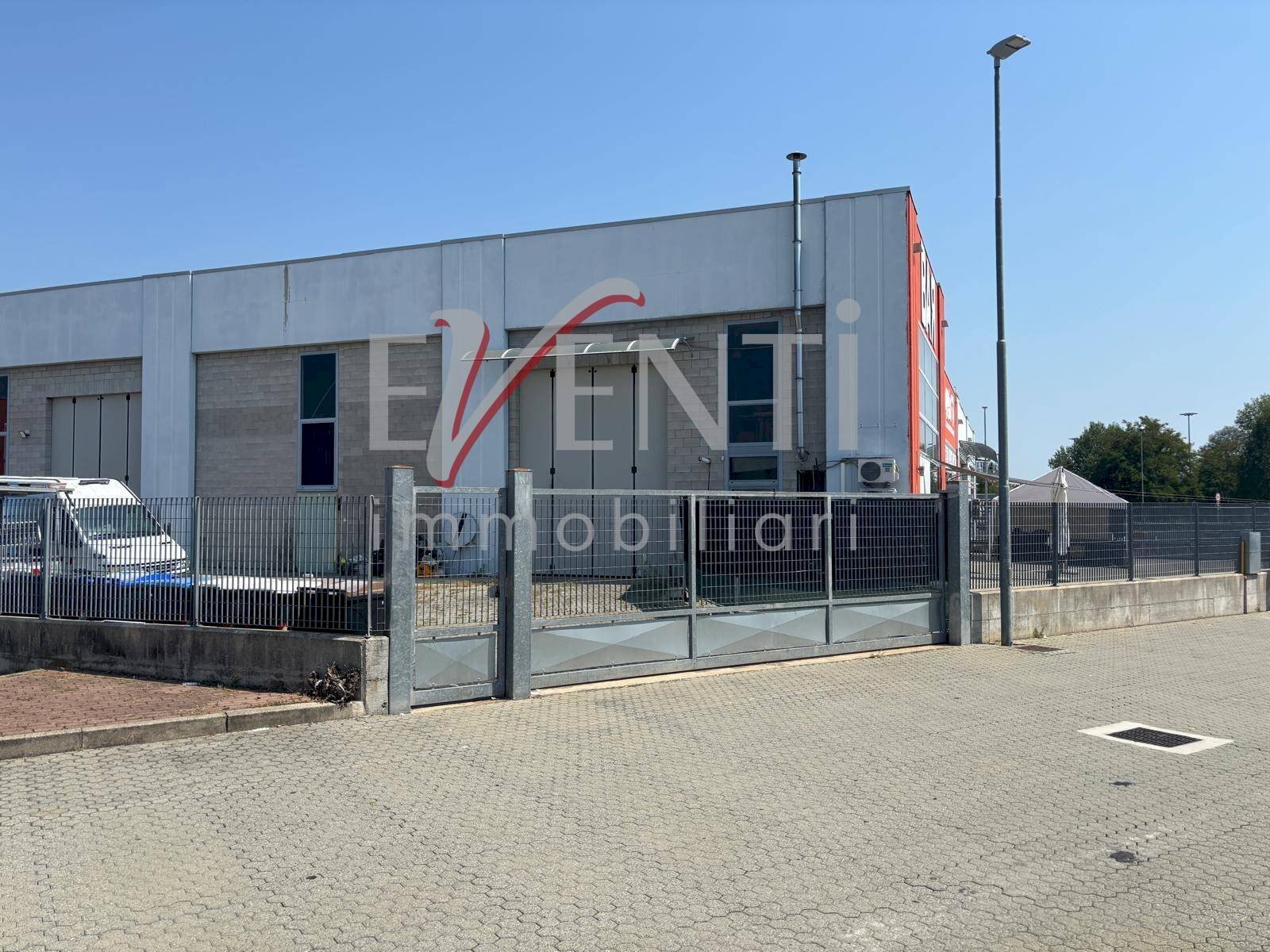 Foto 1 - Capannone Rondissone - foto 1