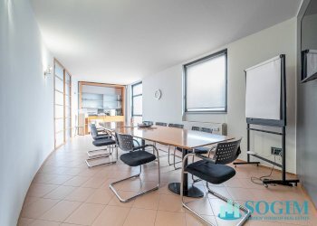 Foto 2 - Office via Giovanni da Cermenate, Cantù - photo 2