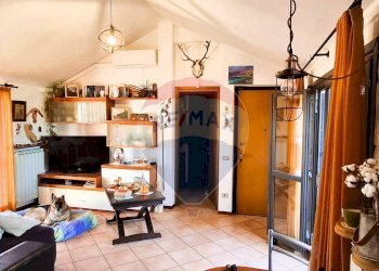 Soggiorno - Trilocale via Deportati di Mauthausen
 
2, Arluno - foto 12