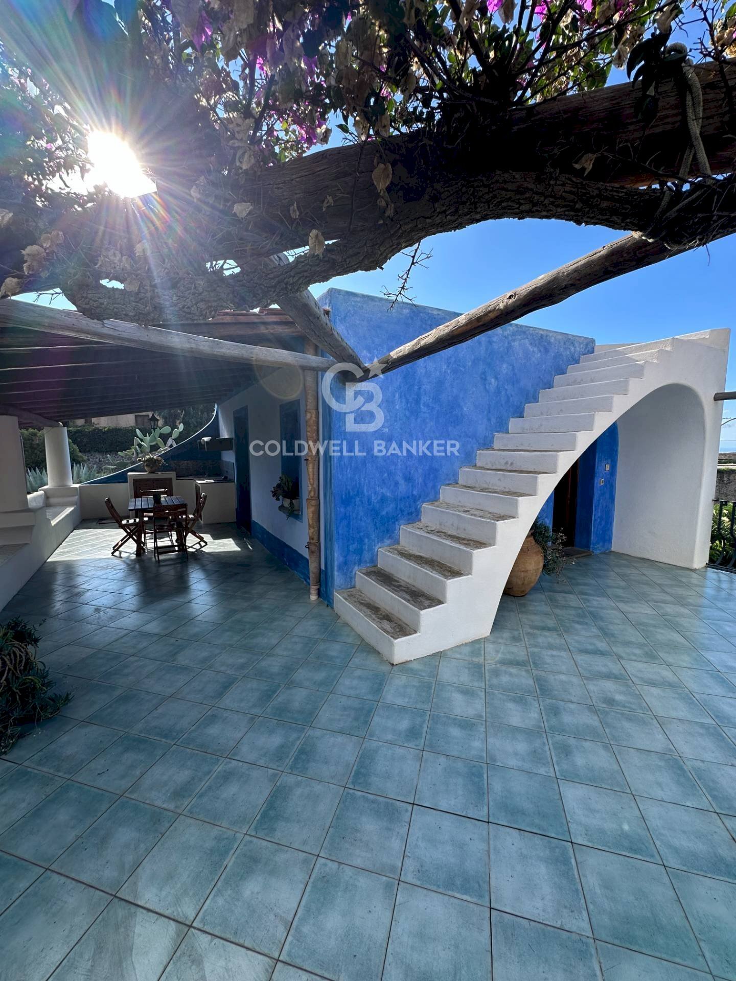 Foto 1 - Hotel VIA VARISANA SOPRA
 
4, Lipari - photo 1