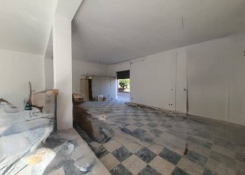 Foto 5 - Magazzino Via Scicli, Siracusa - foto 5