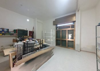 Foto 4 - Magazzino Via Santa Maria Croce Camerina, Siracusa - foto 4