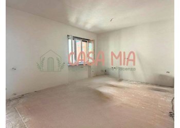 Foto 12 - Four-room apartment via vicolo valverde, Piacenza - photo 12