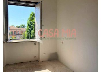 Foto 23 - Four-room apartment via vicolo valverde, Piacenza - photo 23