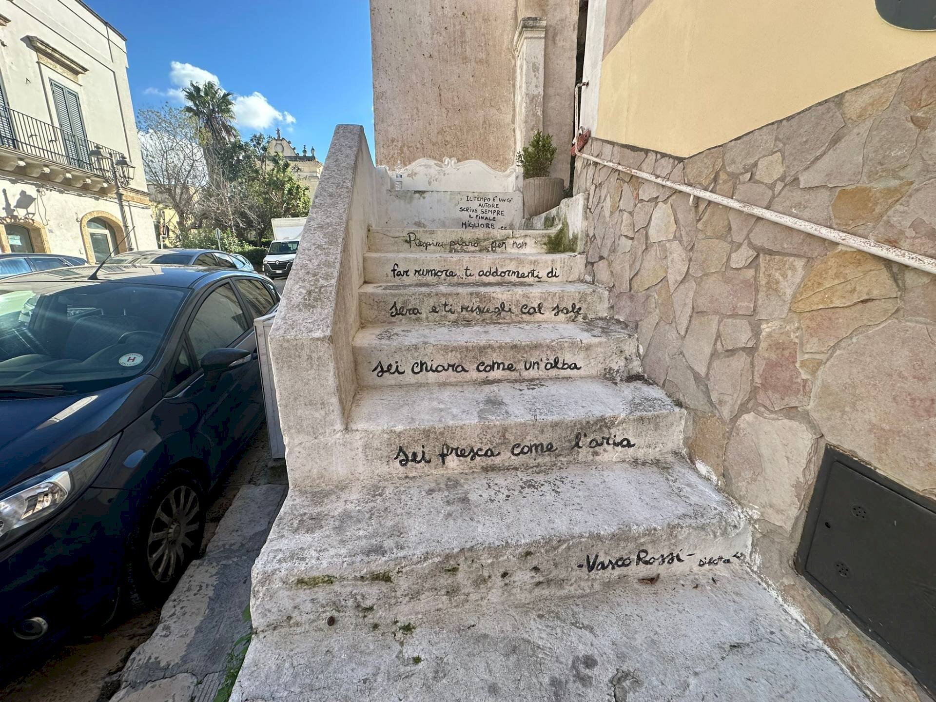 Foto 3 - Locale Commerciale Via Roma
 
72, Casarano - foto 3