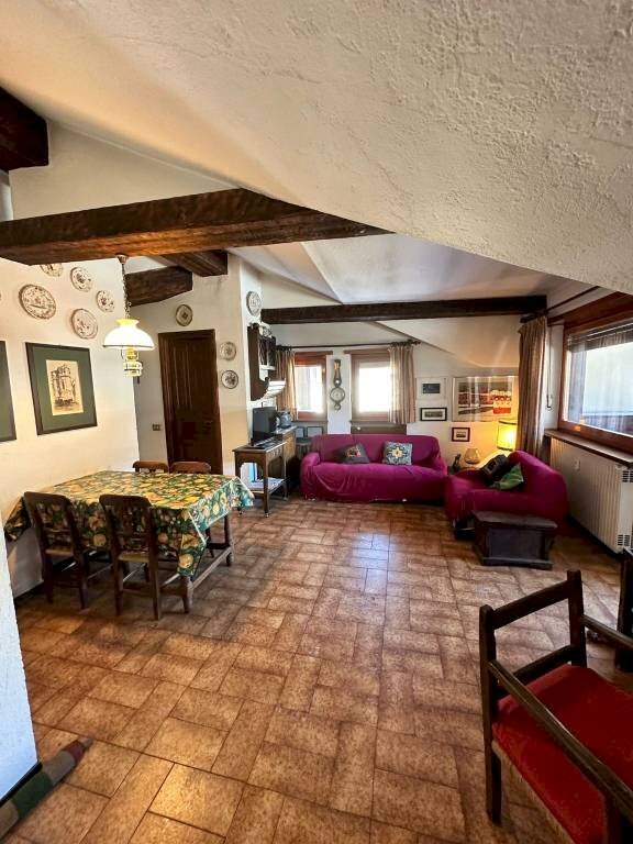 Salone - Trilocale via Luigi Einaudi, 9, Bardonecchia - foto 3
