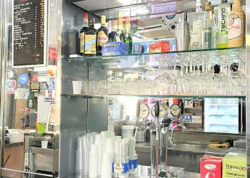 Dispensa di stoccaggio - Attività Commerciale Piazza Sant'Eframo Vecchio
16-17-18, Napoli - foto 8