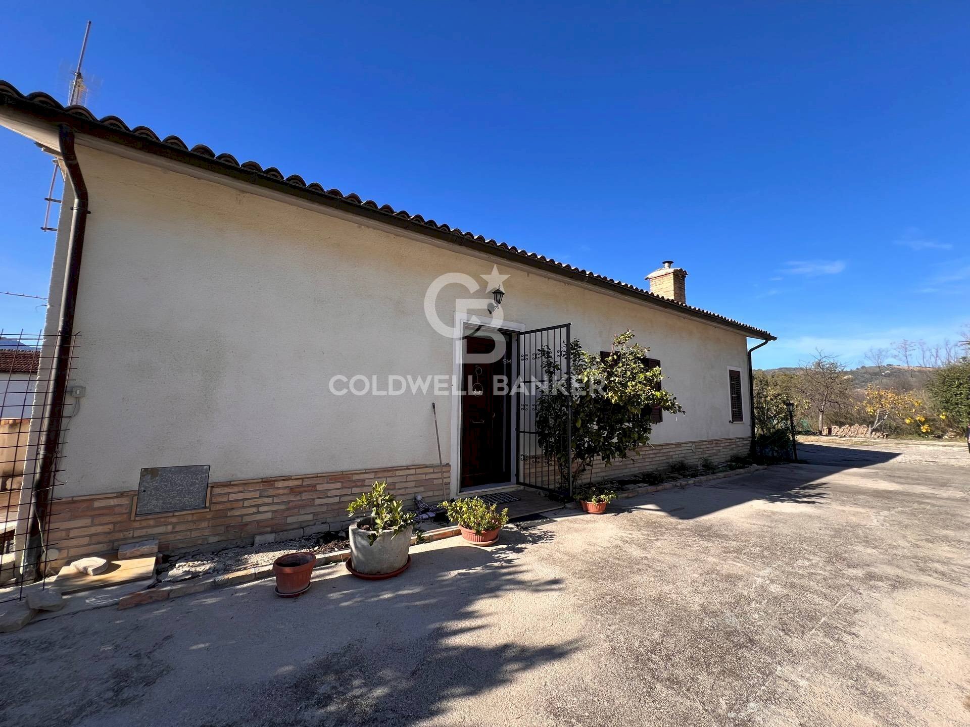 Foto 1 - Villa Corso Primo Maggio, Scafa - photo 1