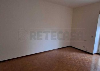 camera 2.jpg - Appartamento Viale Papa Giovanni XXIII 45, Bergamo - foto 6