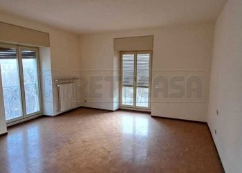 camera 3.jpg - Appartamento Viale Papa Giovanni XXIII 45, Bergamo - foto 20