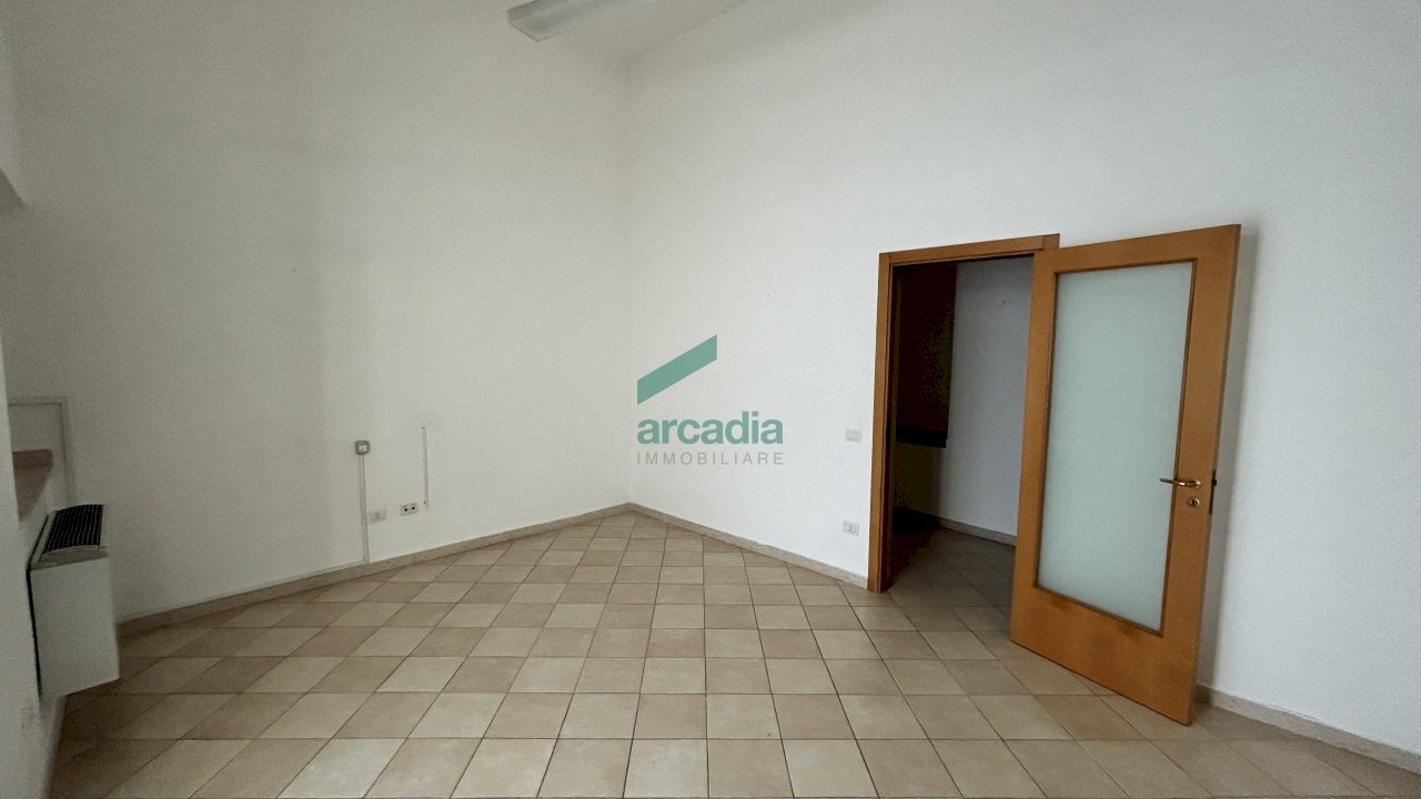 dettagli - Locale Commerciale Via Bellino 4, Bitritto - foto 3