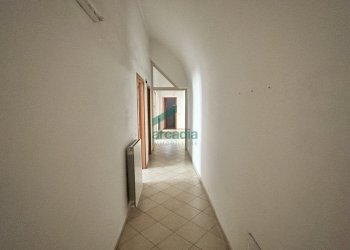 corridoio - Locale Commerciale Via Bellino 4, Bitritto - foto 14