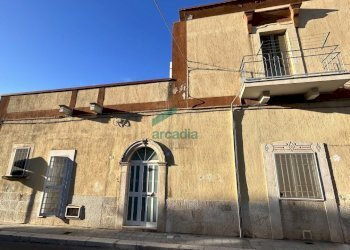 facciata - Locale Commerciale Via Bellino 4, Bitritto - foto 19