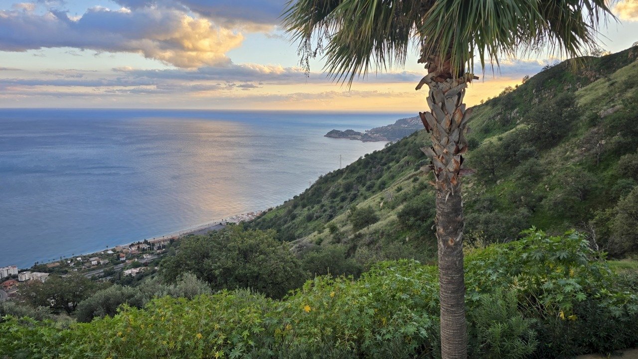 20241115_162157.jpg - Villa Taormina - foto 3