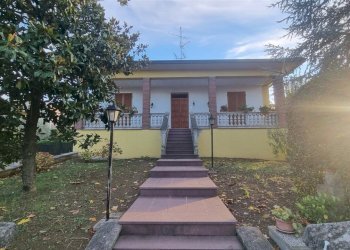 20251103_161345.jpg - Villa Via XXV Aprile 28, Lesignano de' Bagni - foto 1