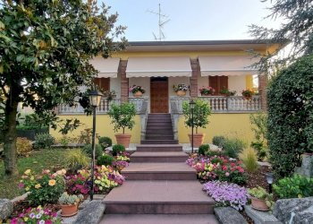 20251103_161345.jpg - Villa Via XXV Aprile 28, Lesignano de' Bagni - foto 1