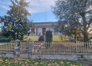 20251103_161320 - Villa Via XXV Aprile 28, Lesignano de' Bagni - foto 2