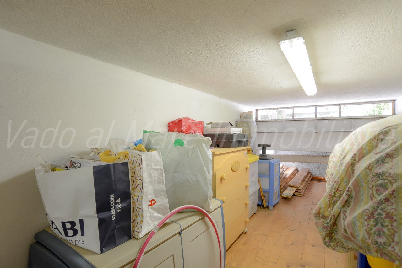 RIF. 319-10.jpg - Box Via G. Bove 14, Savona - photo 3