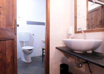 7P6A1777.jpg - Commercial Premises Via di San Bernardo, Genova - photo 12