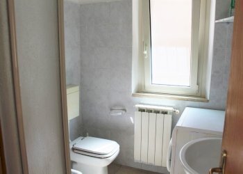 bagno - Two-room apartment via cinerini 8, Lanciano - photo 6