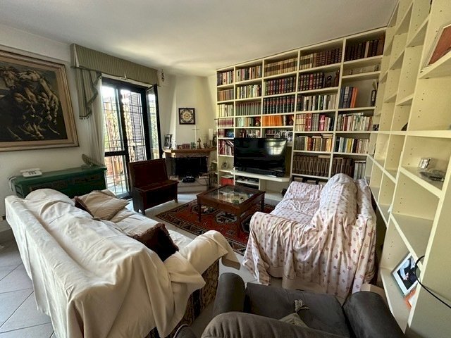 IMG_5766.jpg - Villa Via di Marco Simone  84, Guidonia Montecelio - foto 2