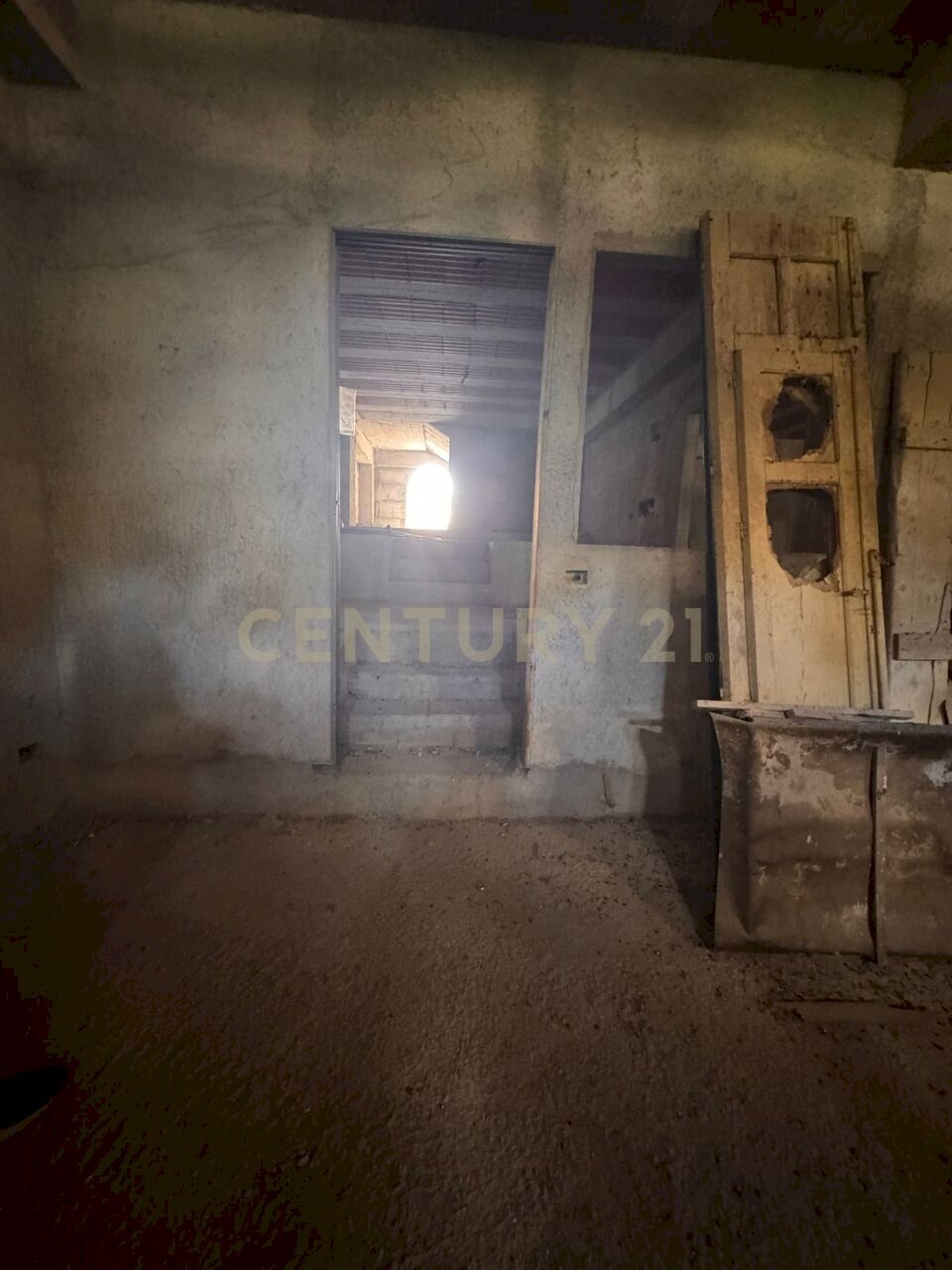 PHOTO-2025-11-10-14-30-51.jpg - Casa indipendente Via Gaetano Salvemini, Canicattì - foto 2