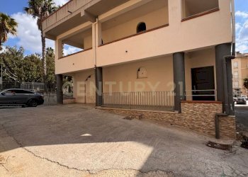 PHOTO-2025-11-10-14-30-53.jpg - Casa indipendente Via Gaetano Salvemini, Canicattì - foto 6