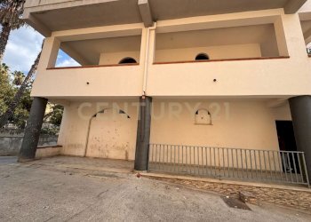 PHOTO-2025-11-10-14-30-54(1).jpg - Casa indipendente Via Gaetano Salvemini, Canicattì - foto 7